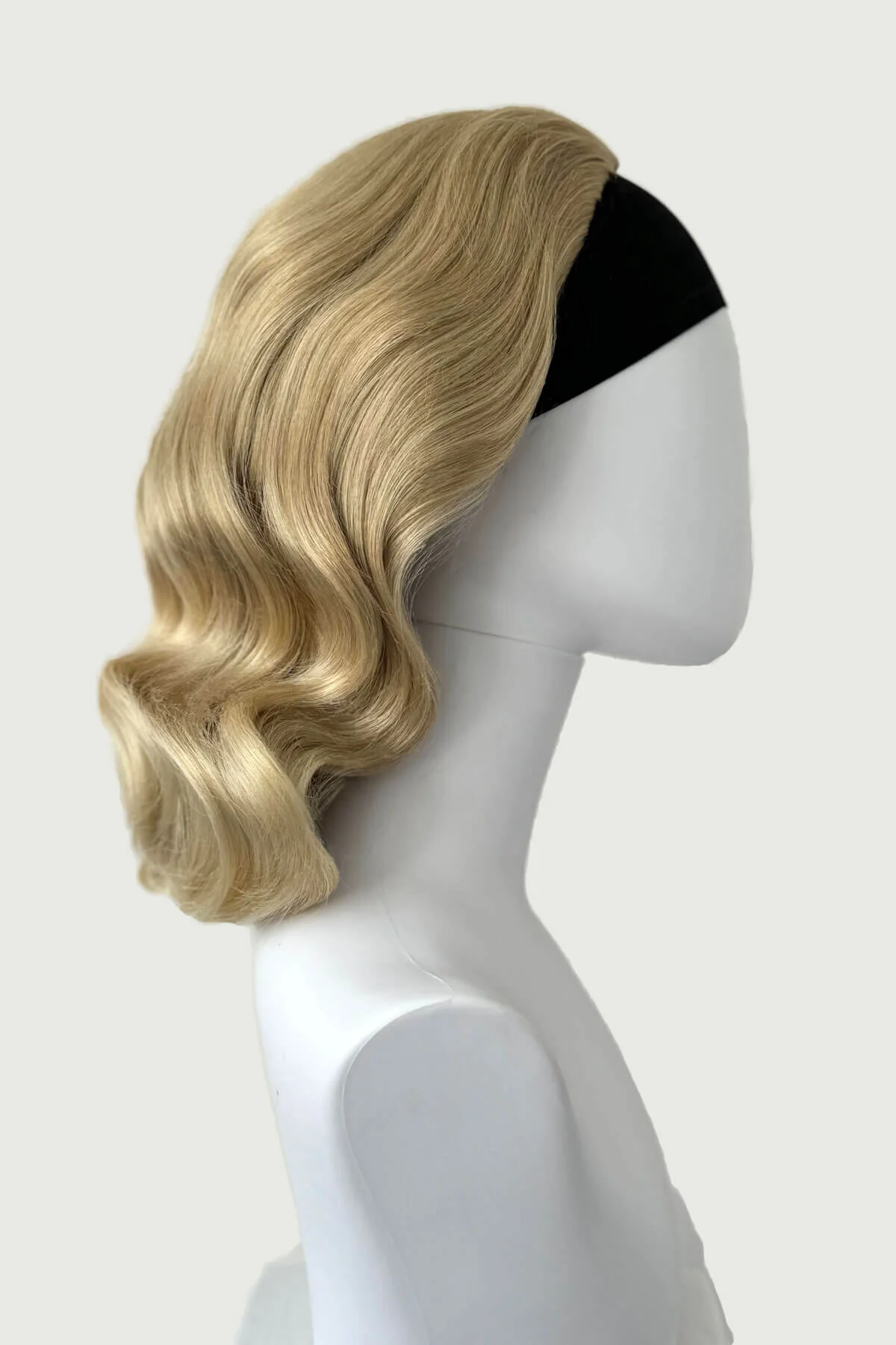 Onyx: 1950s Vintage Hollywood Waves Half Wig - Image 100