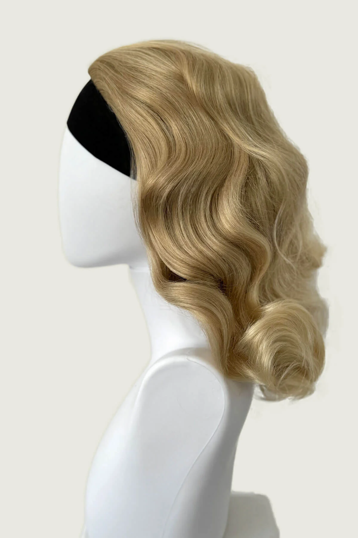 Onyx: 1950s Vintage Hollywood Waves Half Wig - Image 102