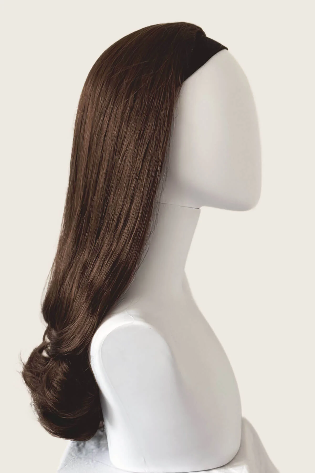 Priscilla - 1960s style Beehive Flip Half Wig - Image 24