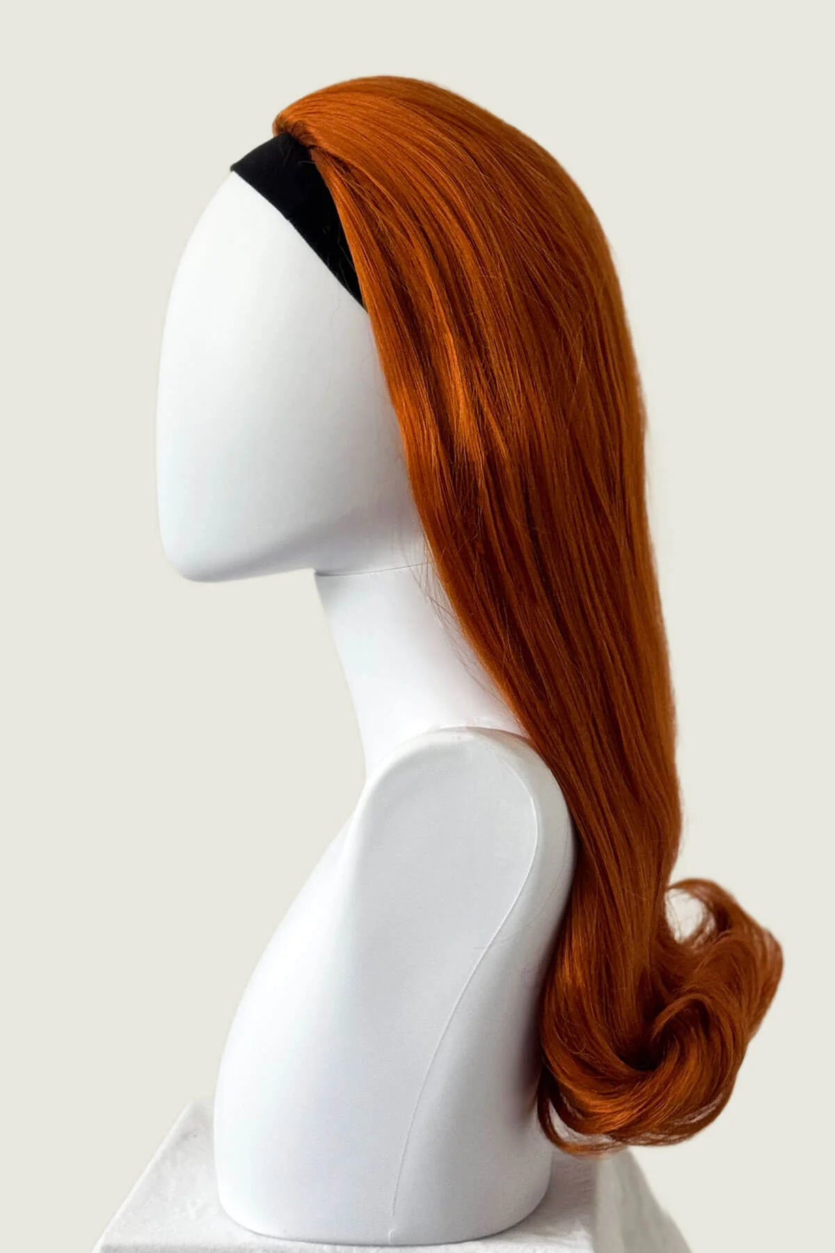 Priscilla - 1960s style Beehive Flip Half Wig - Image 44