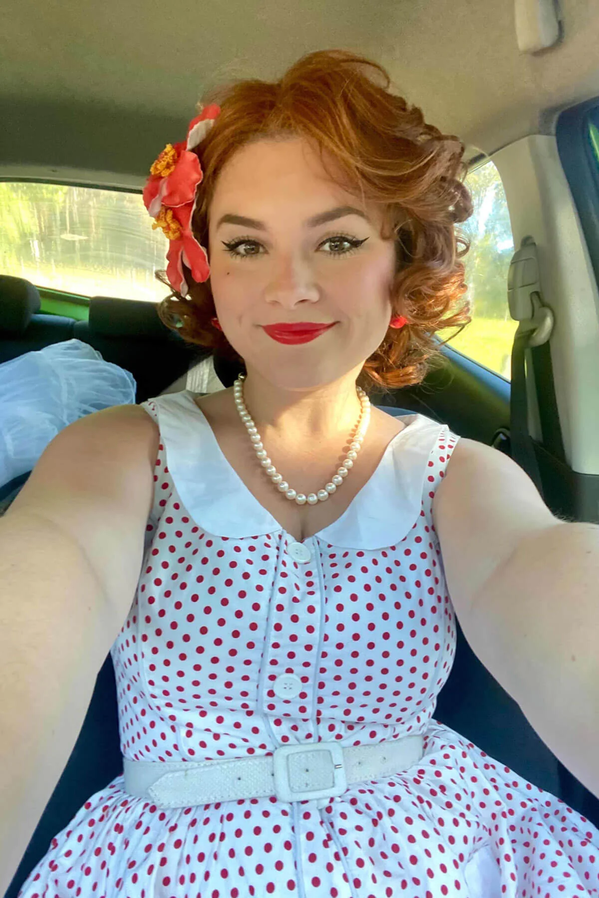 Auburn pinup wig, lace front, vintage style: Clementine - Image 4
