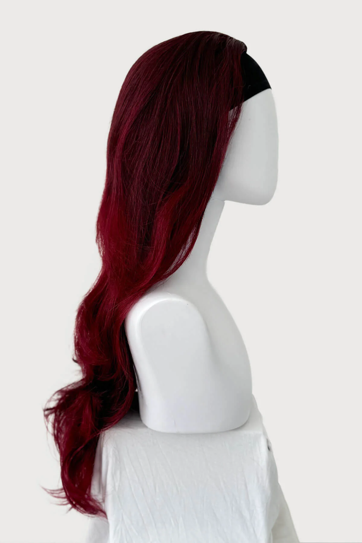 Black and red half wig hairpiece (3/4 wig), loose curls: Monica - Image 3