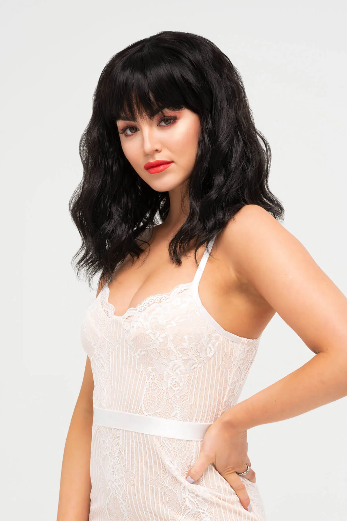 Black long wavy bob wig (lob): Sigrid - Image 5