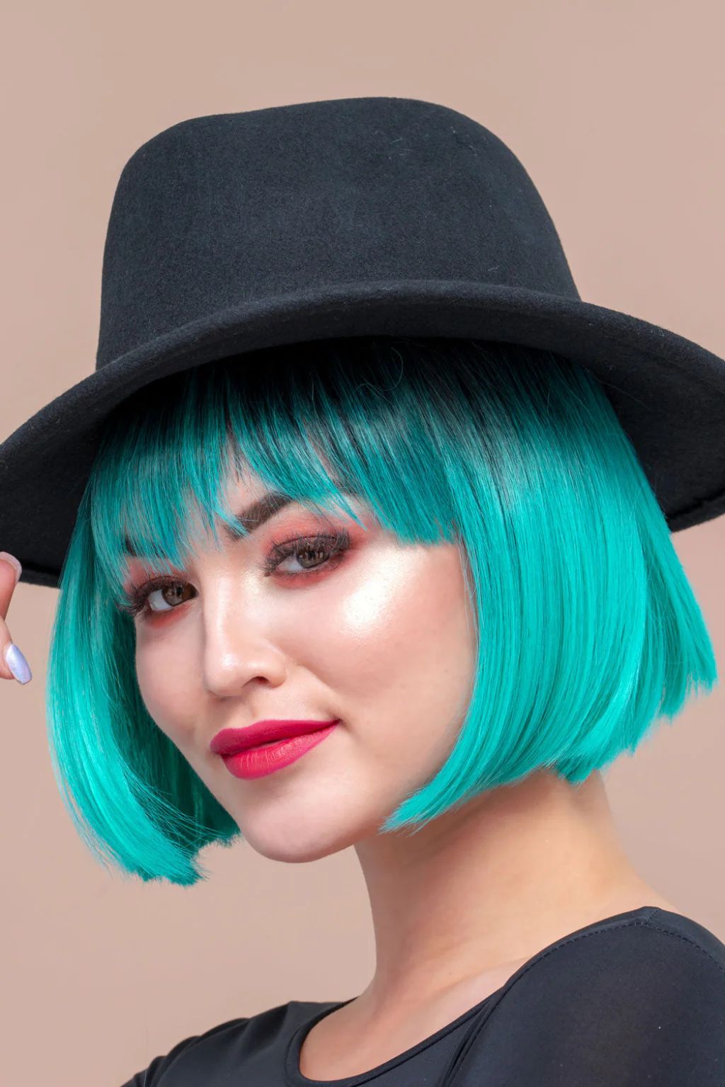 Bob wig, black ombre blending to turquoise blue: Amara - Image 4