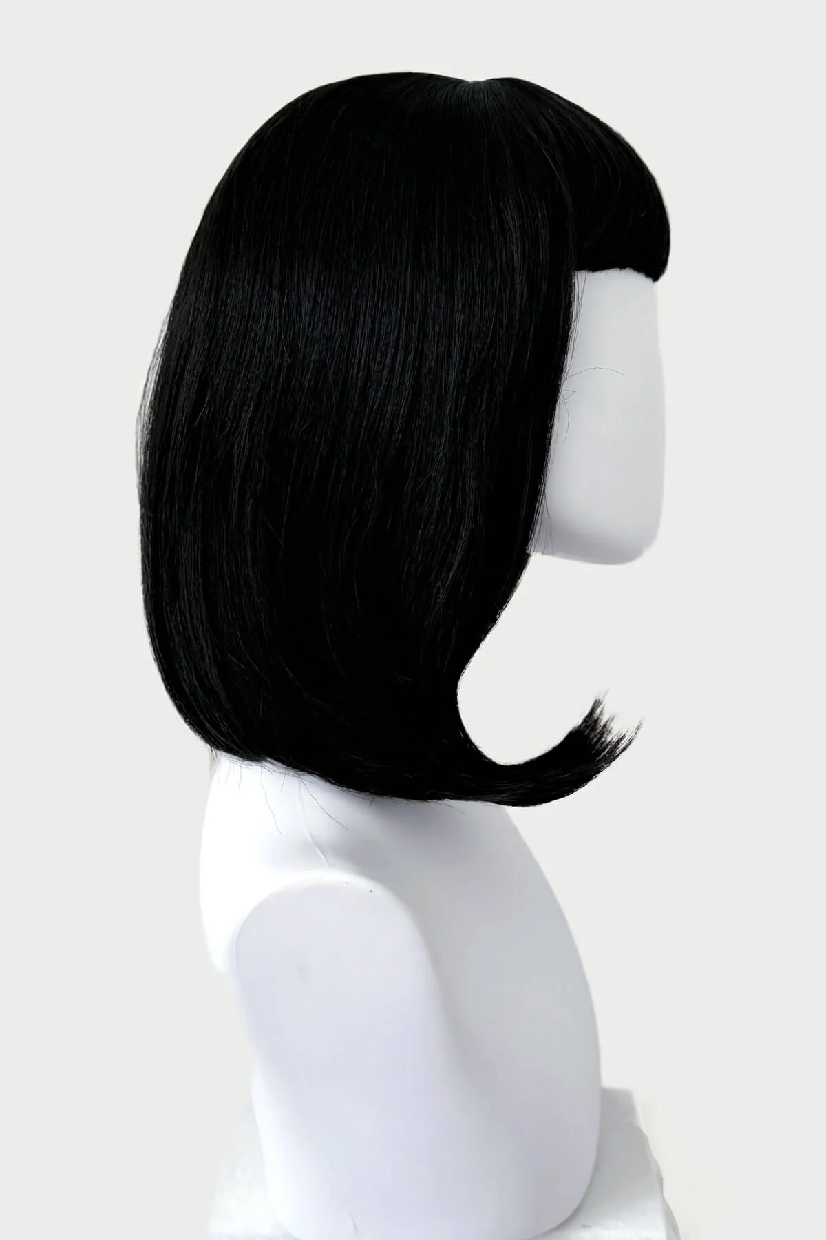 Black long bob wig with a short retro, rockabilly-style fringe: Beth - Image 8