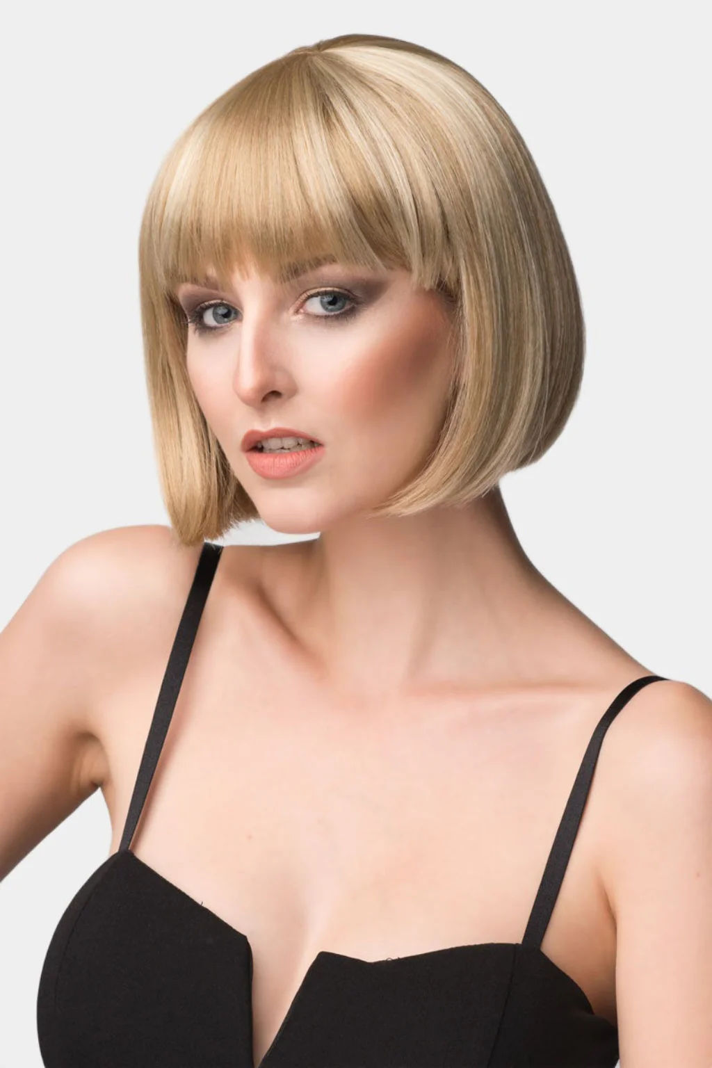 Blunt blonde bob wig with fringe: Gracie - Image 24