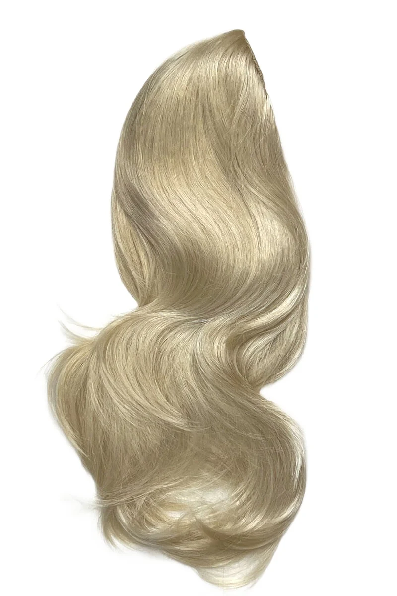 Blonde half wig hairpiece (3/4 wig), gently layered: Sabrine - Image 3