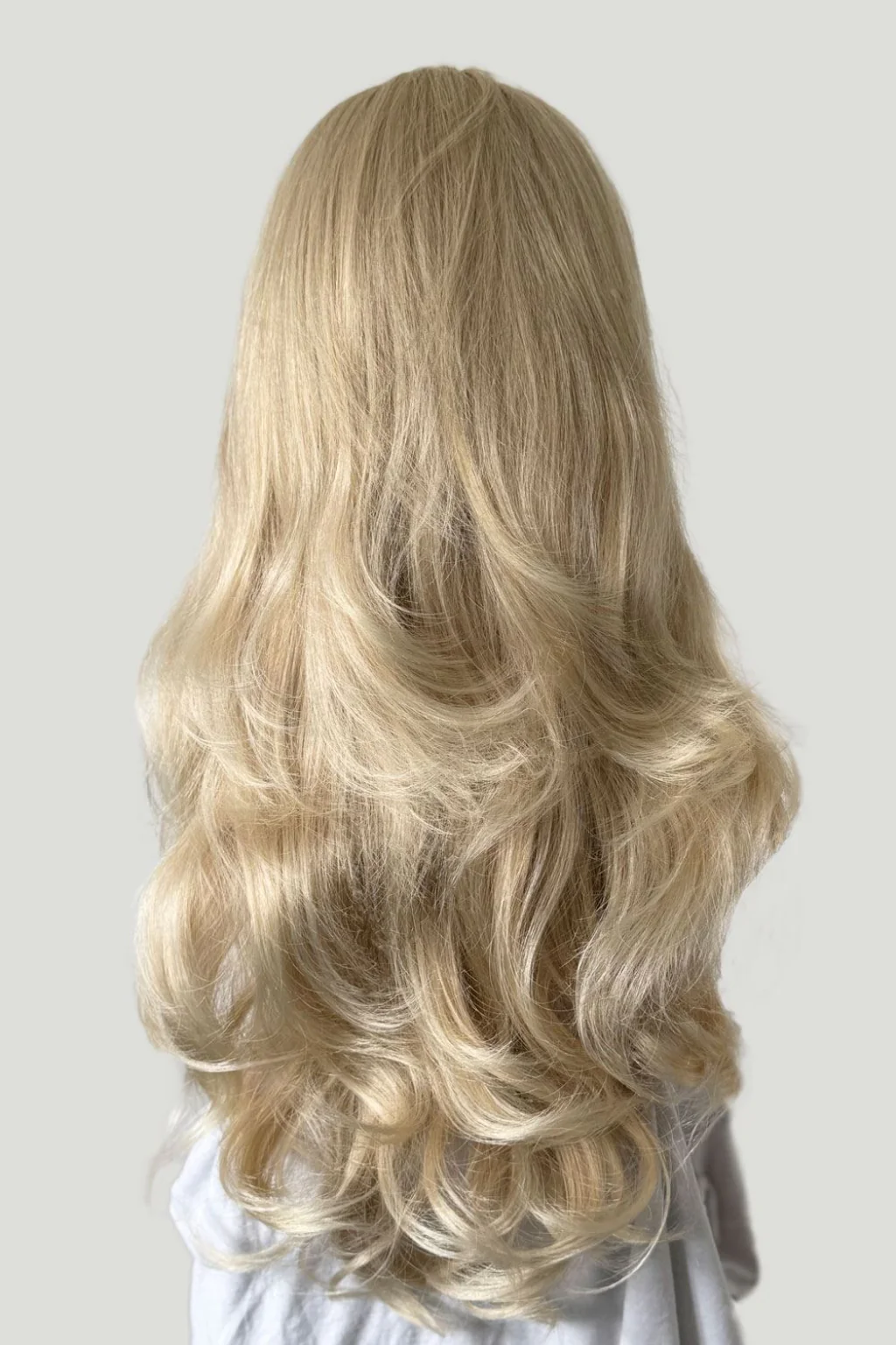 Blonde half wig hairpiece (3/4 wig), loose curls: Suki - Image 11
