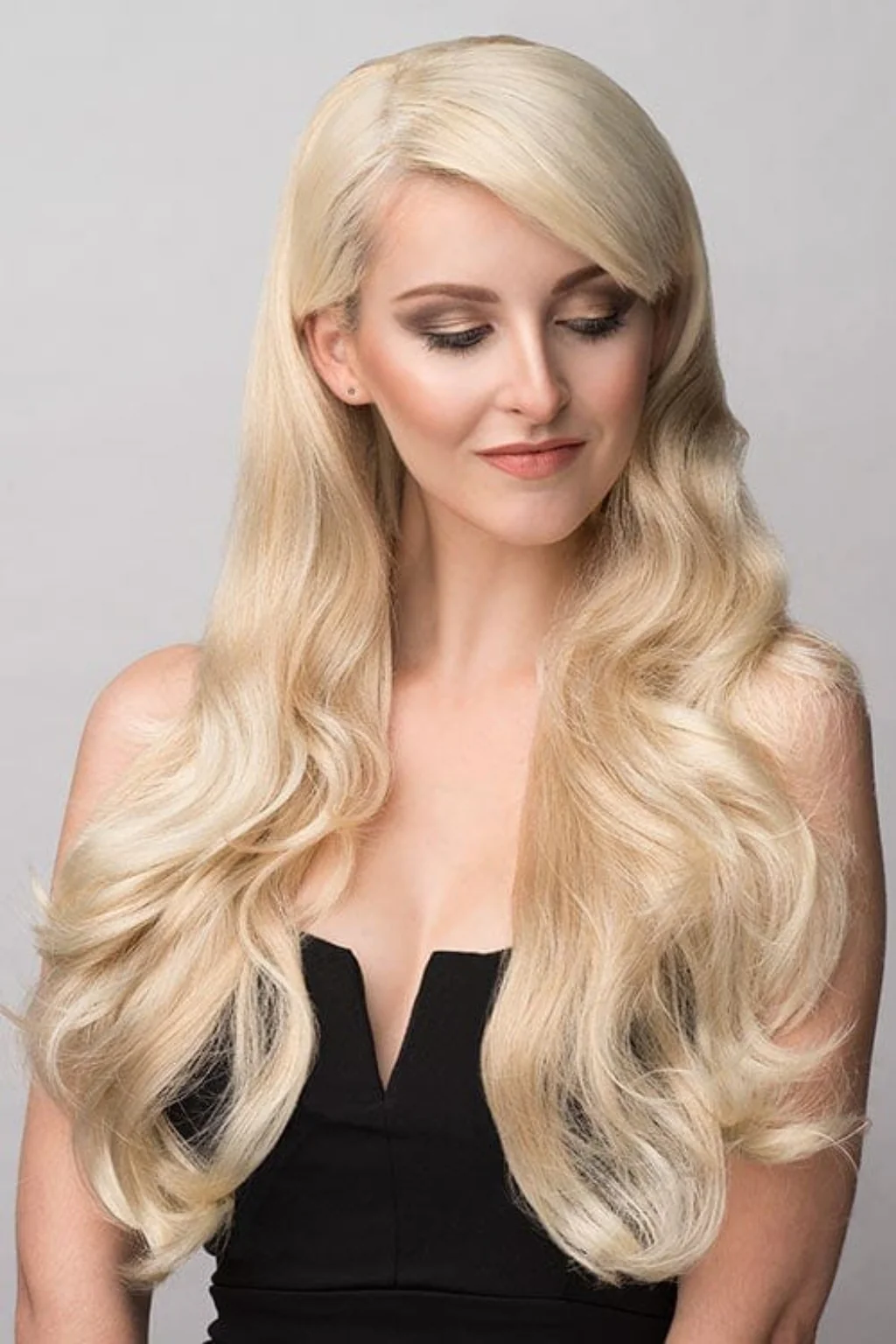 Blonde half wig hairpiece (3/4 wig), loose curls: Suki - Image 12