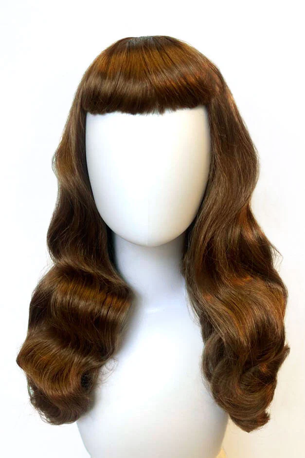 Brown pinup style wig, with long waves and a short fringe: Rosie - Image 8