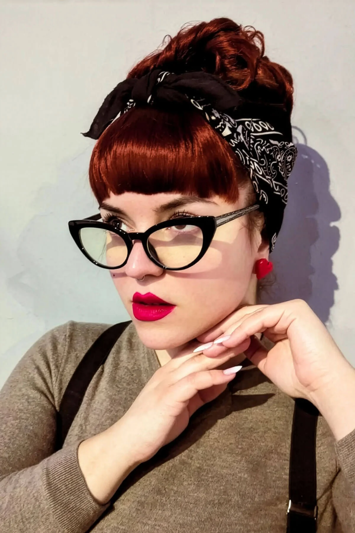 Clip-in fringe hairpiece/clip-in micro-bangs, thick, straight retro rockabilly style: Ida - Image 38