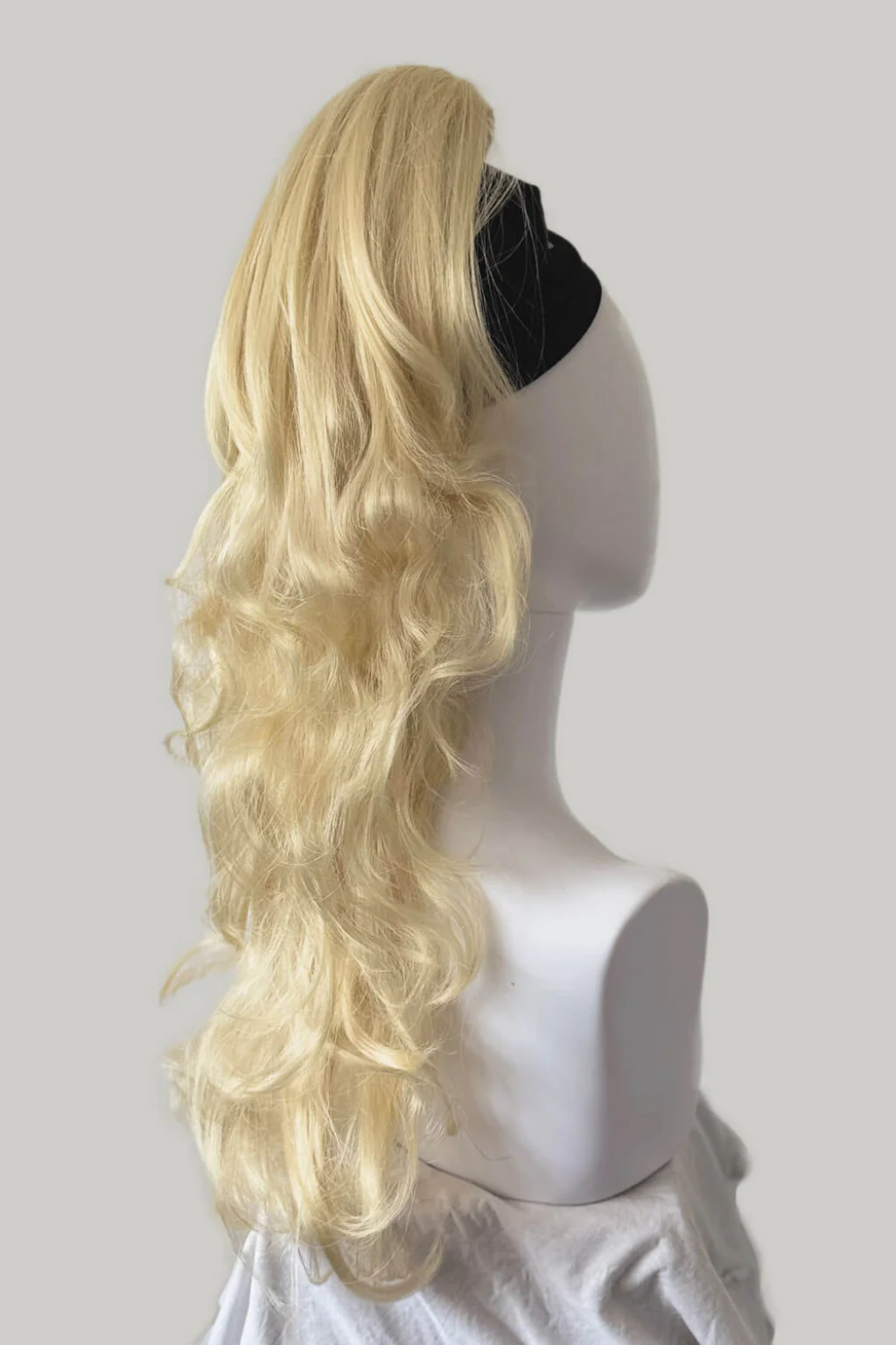 Clip-in ponytail hairpiece extension: Olivia - Image 35