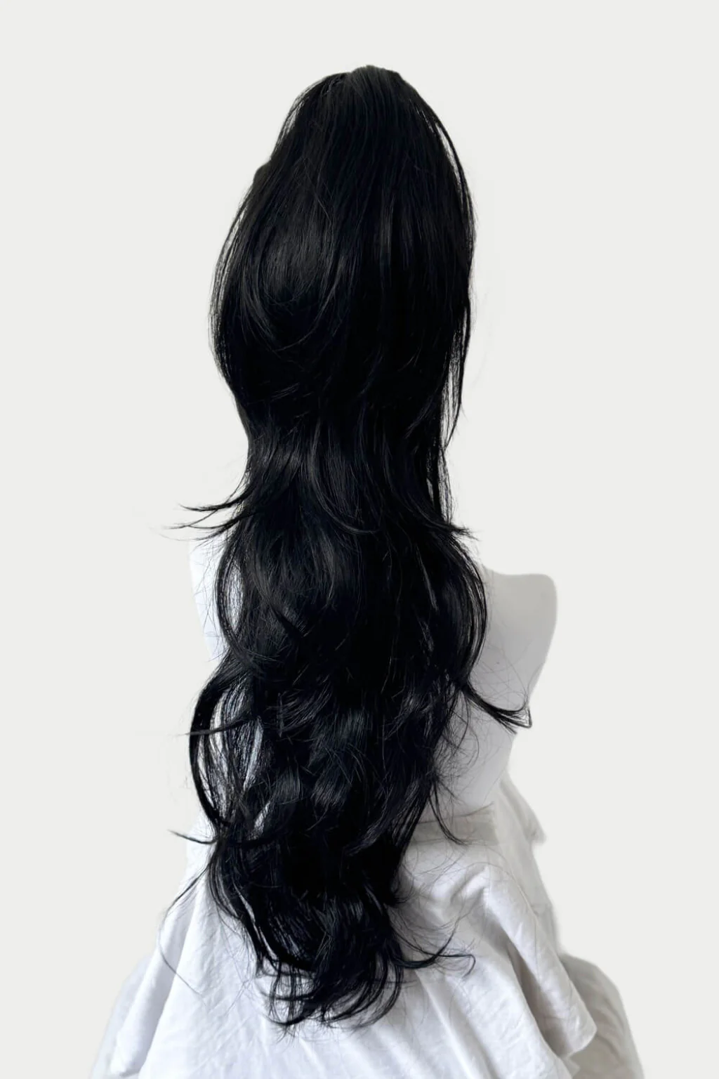 Clip-in ponytail hairpiece extension: Olivia - Image 4