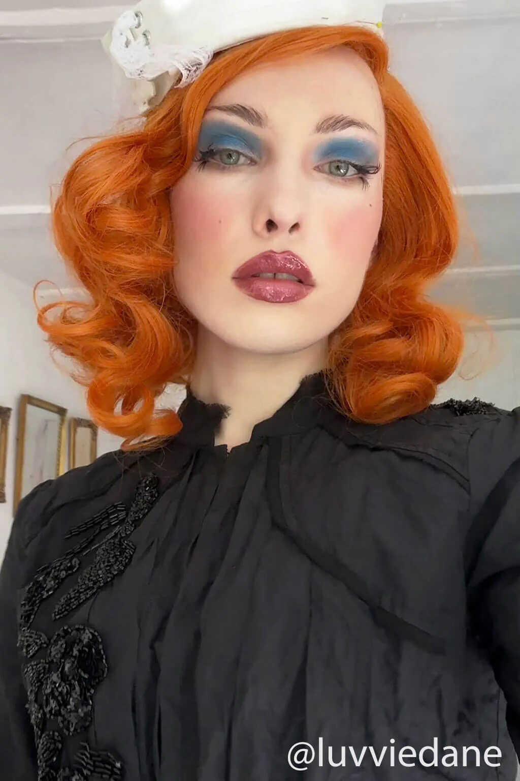 Ginger lace front wig, pinup/vintage style, mid length with finger waves: Flora - Image 4
