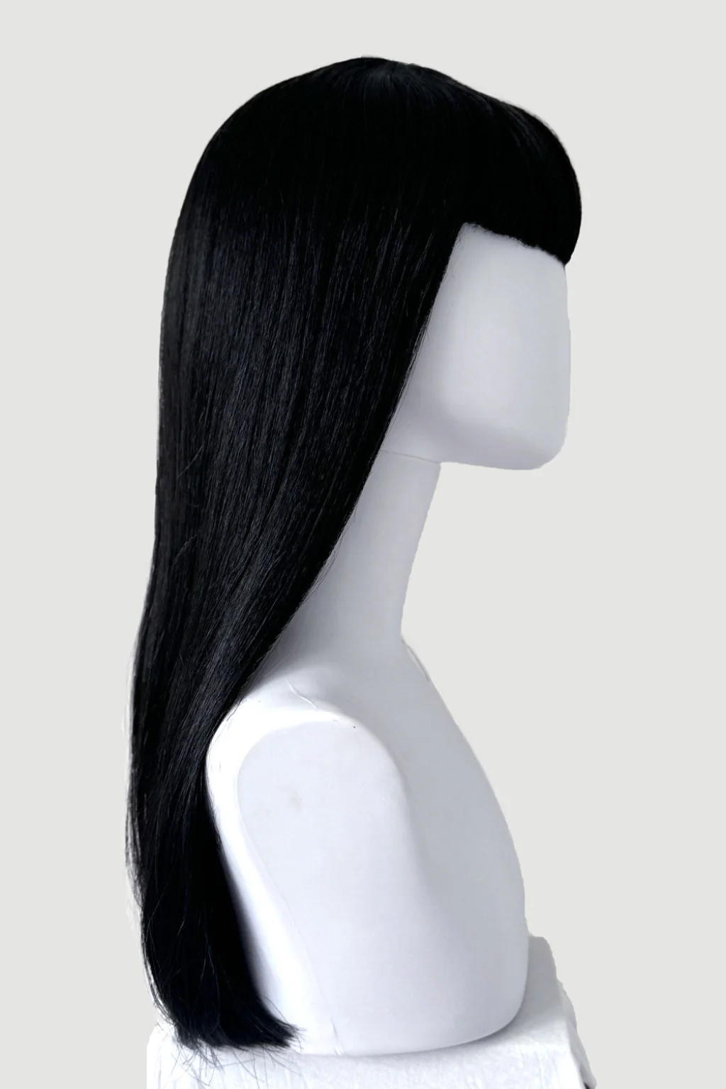 Long black wig with straight hair and a short, straight fringe: Maxine - Image 5