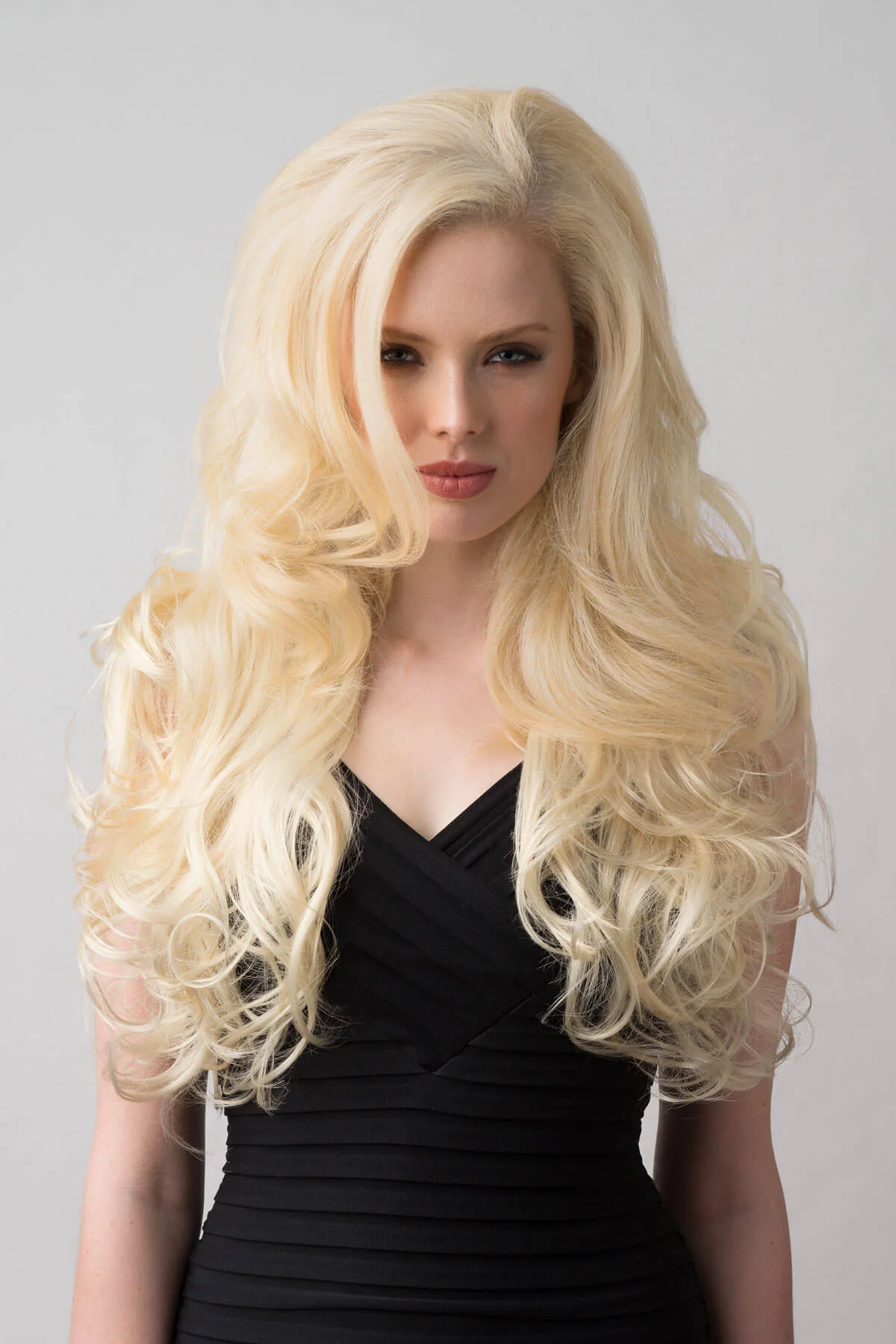 Long blonde 3/4 hairpiece (half wig), big loose curls: Zara - Image 5