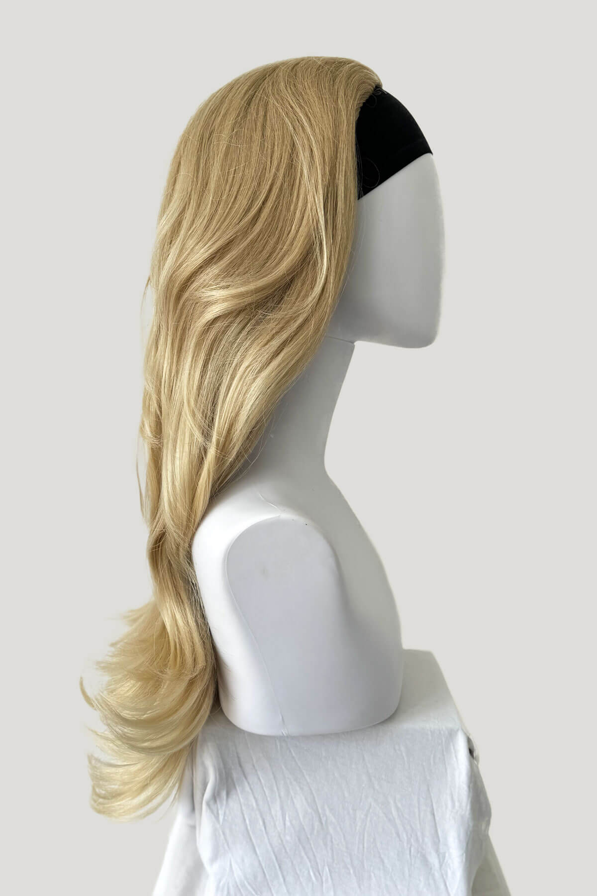 Long blonde half wig hairpiece (3/4 wig) loose curls: Frankii - Image 36