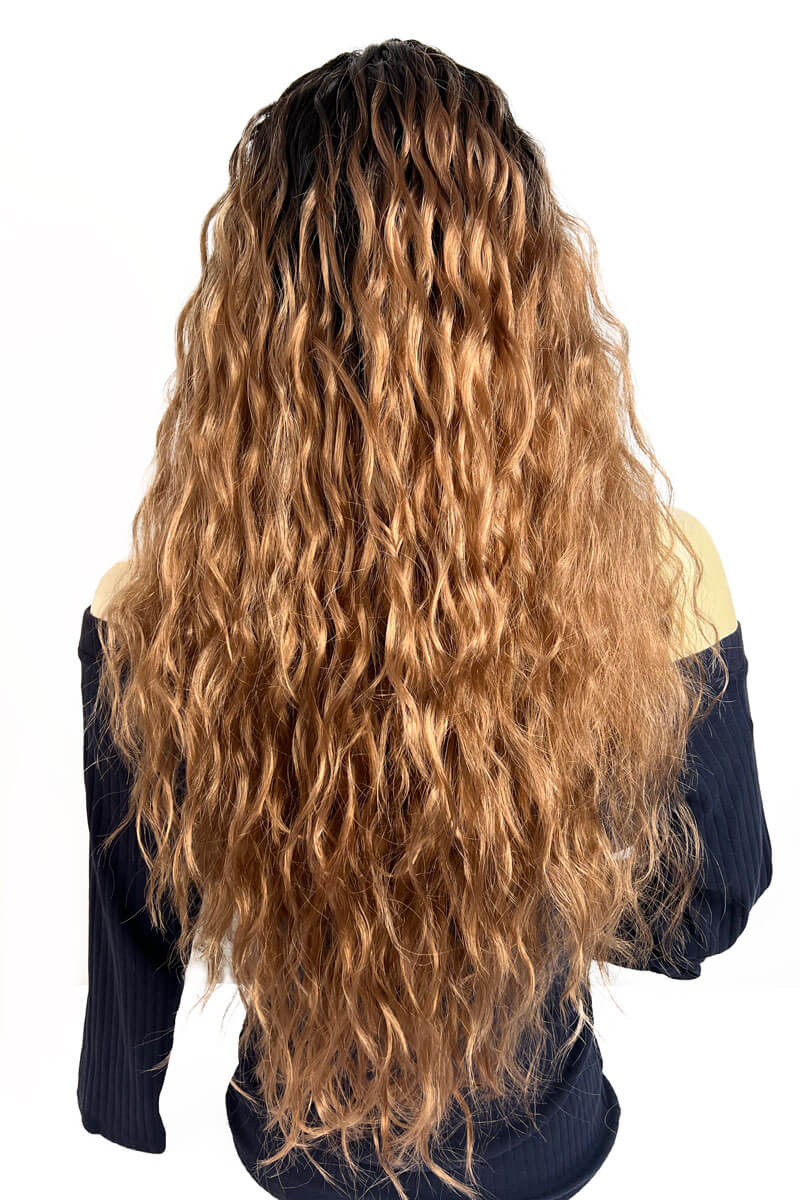 Long wig with crimped mermaid waves: Astrid - Image 11