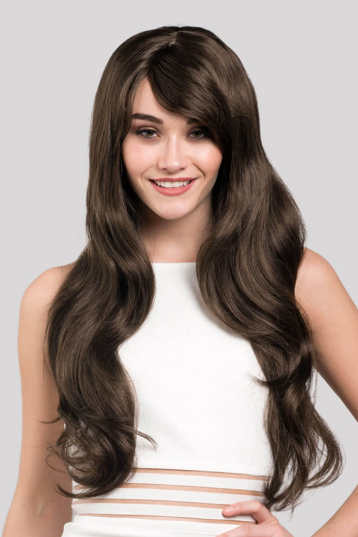 Long brown wig with loose waves: Mandy - Image 2