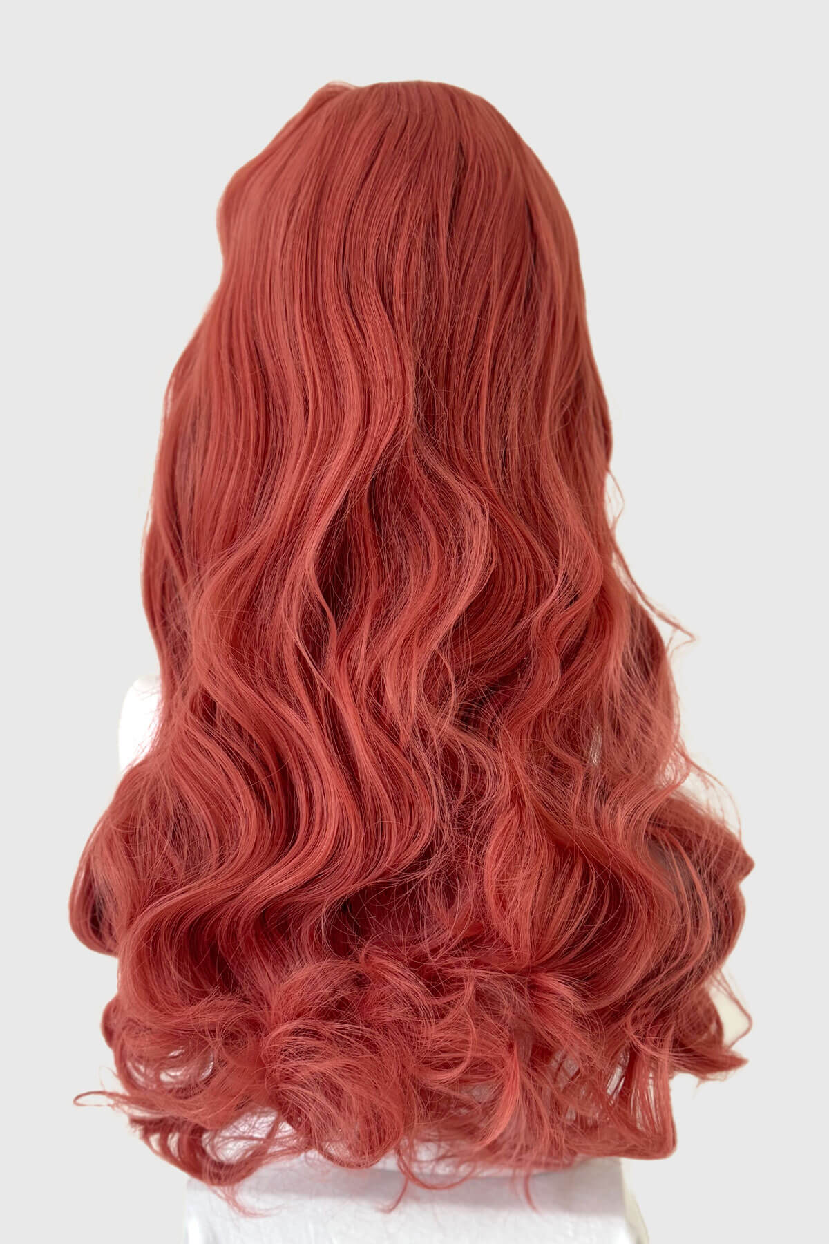 Long pastel-pink pin-up style wig with gentle waves and short fringe: Candy - Image 4