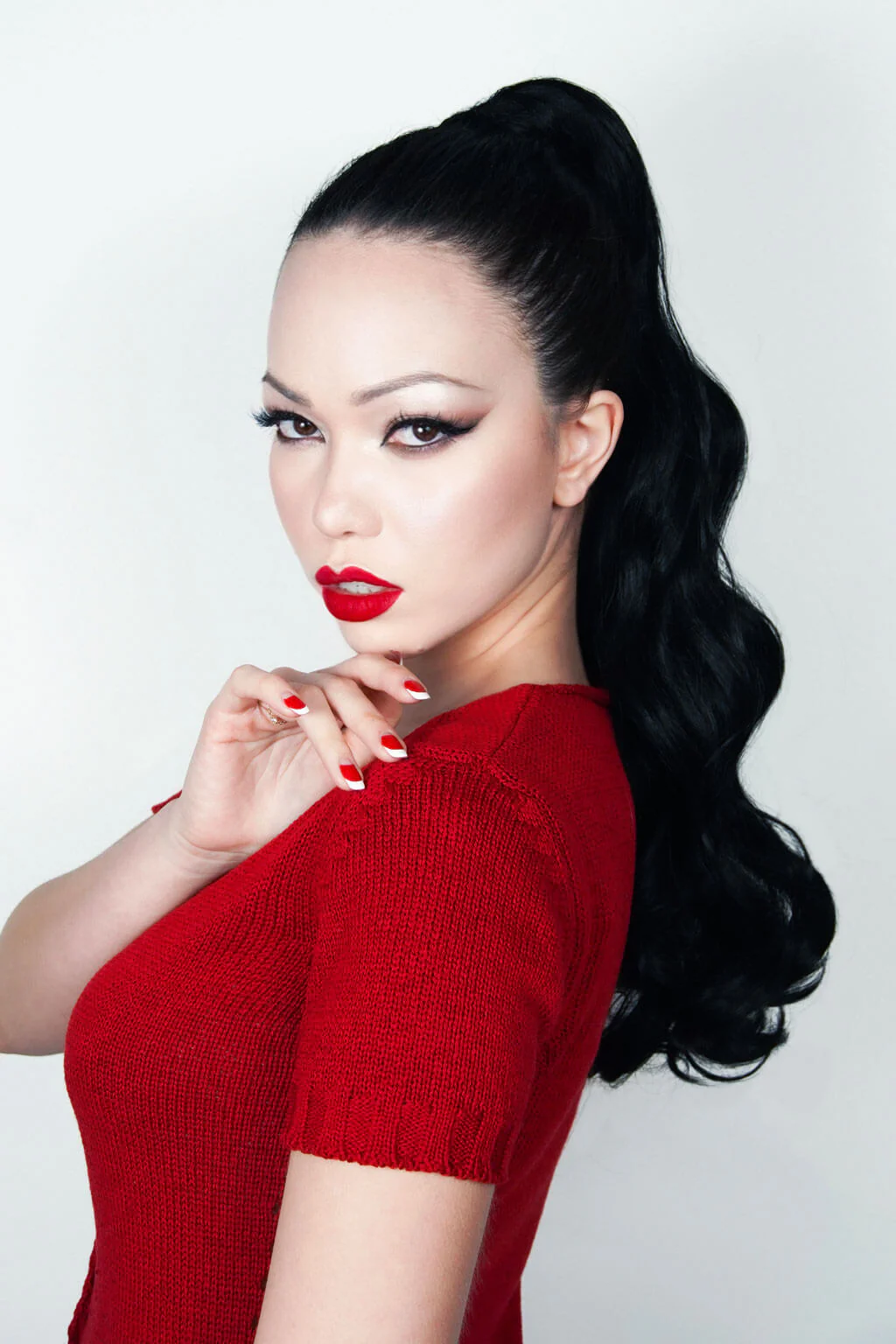 Long ponytail with vintage waves: Kitrysha - Image 27