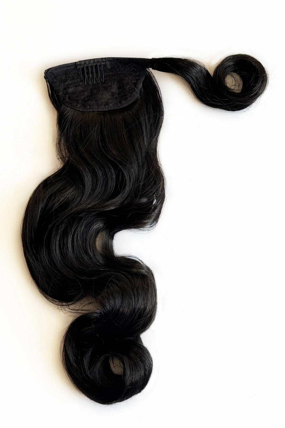 Long ponytail with vintage waves: Kitrysha - Image 7