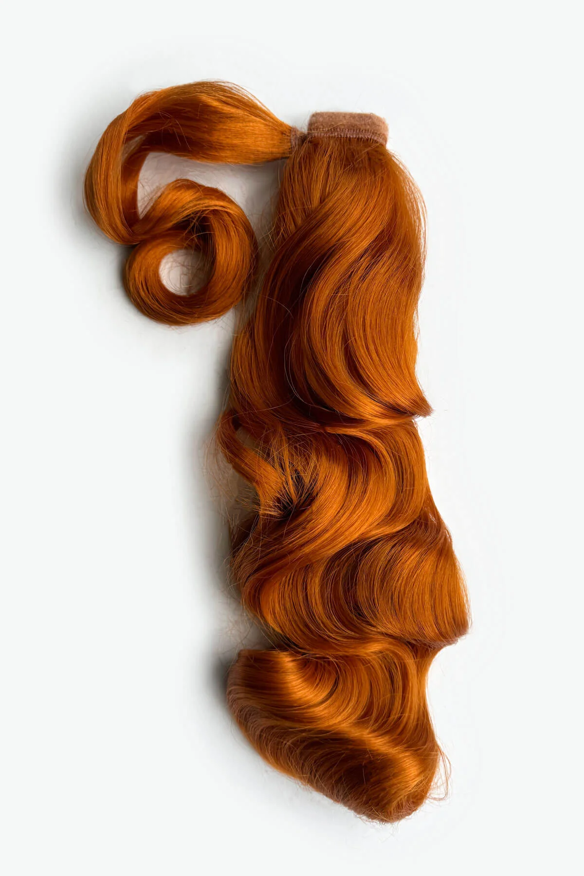Retro style ponytail hairpiece, long with vintage waves: Arabella - Image 36