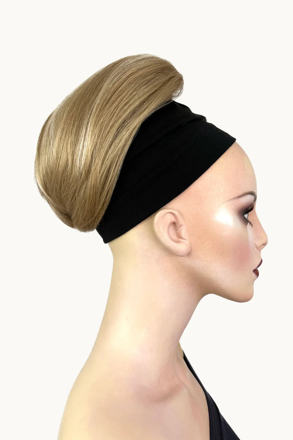 Short ponytail extension hairpiece, straight, full & bouncy: Tanaya - Image 14