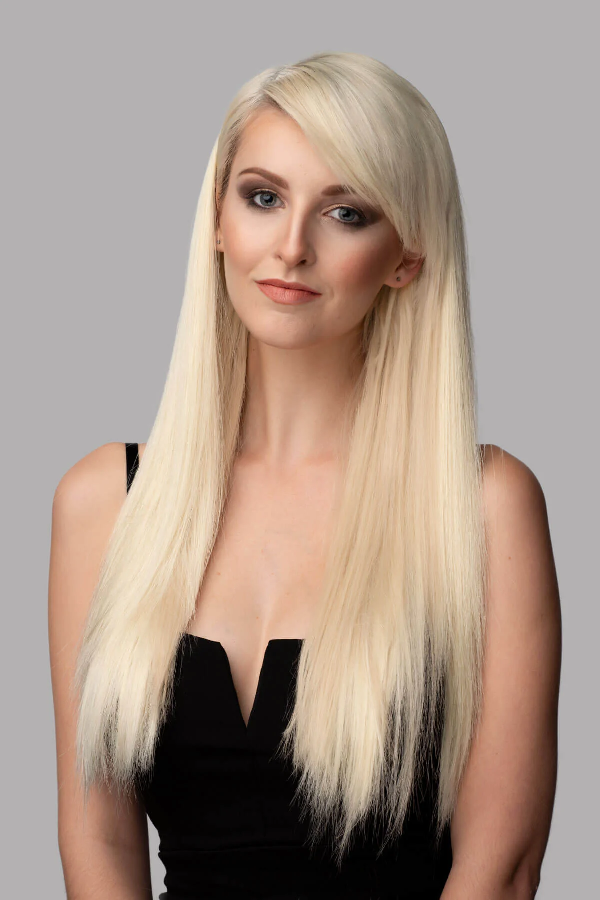 Straight blonde half wig hairpiece (3/4 wig): Tabitha - Image 16