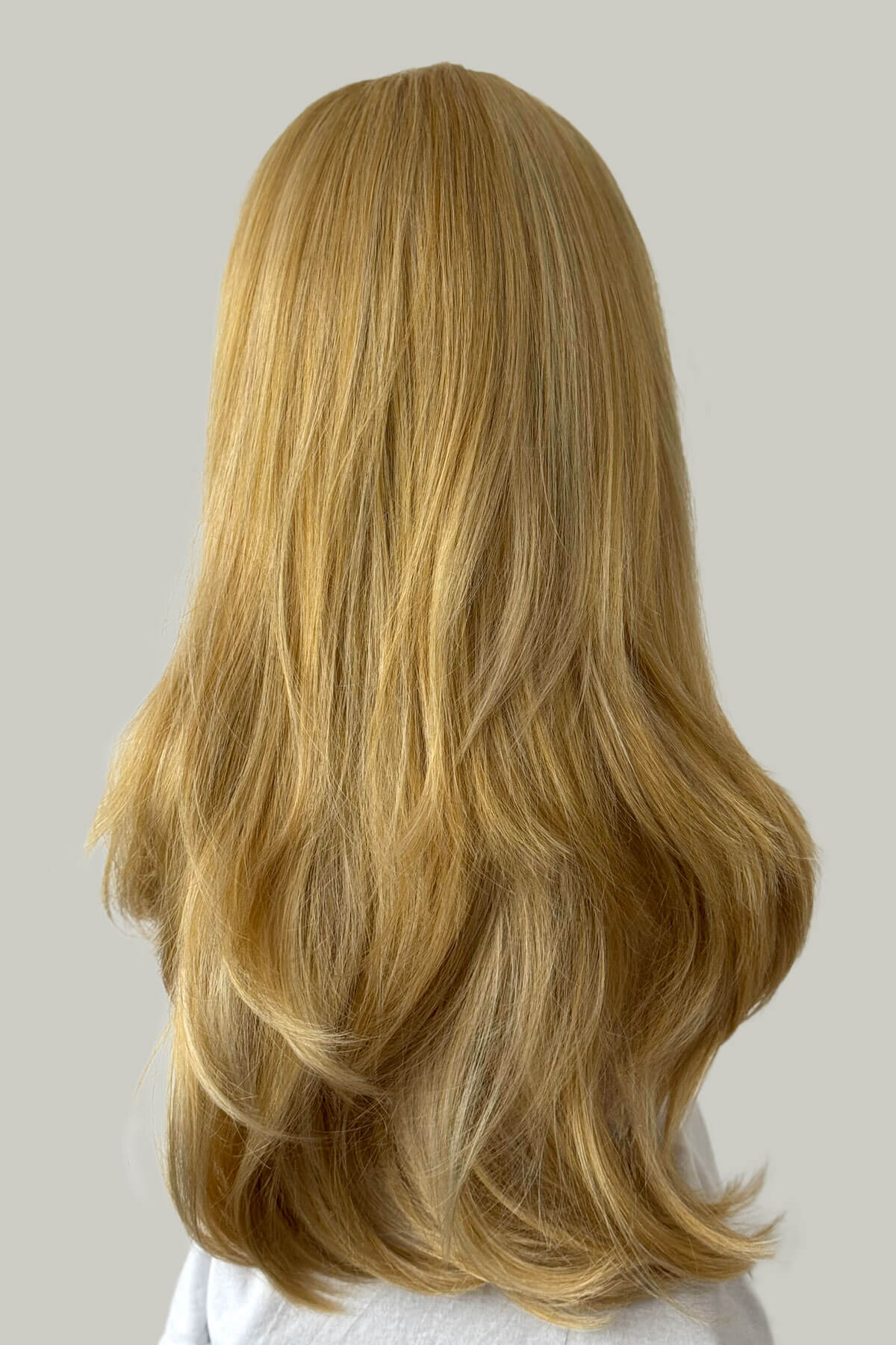 Straight blonde half wig hairpiece (3/4 wig), layered: Autumn - Image 11