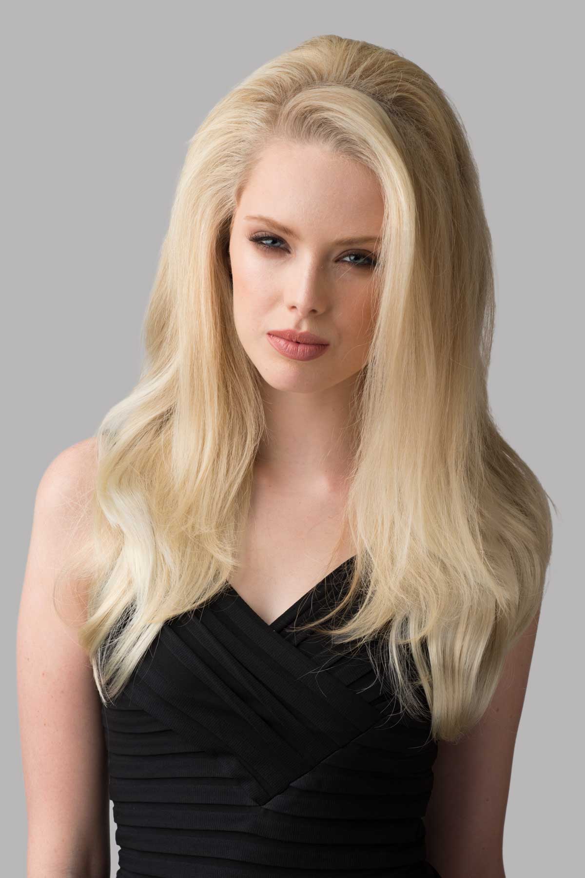Straight half wig with high crown; height boosting technology: Claudia - Image 9